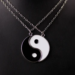 Hot Selling Yin And Yang Stitching Alloy Two Petals Pisces Couple Pendant Necklace Fashion Jewelry Accessories Vintage Dendant