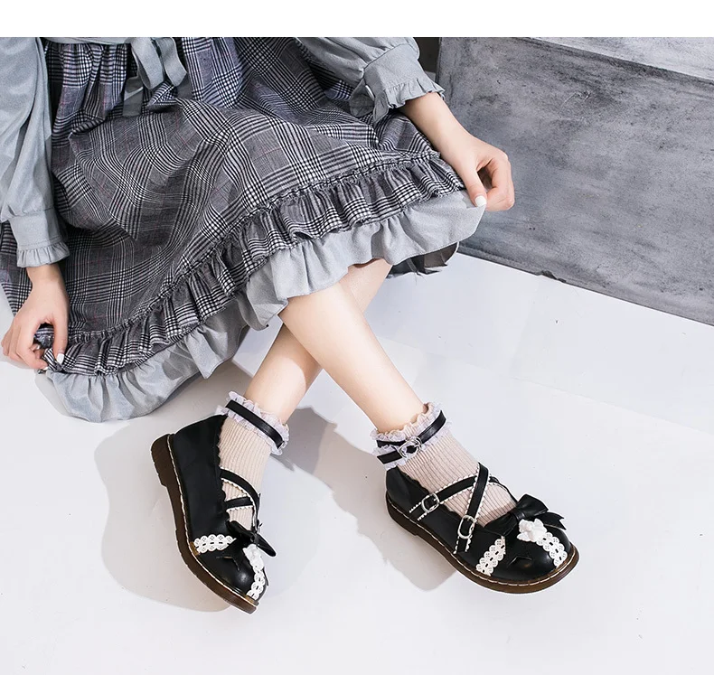 Chaussures en dentelle Lolita pour femmes, uniforme japonais, chaussures de princesse Kawaii avec nœud papillon
