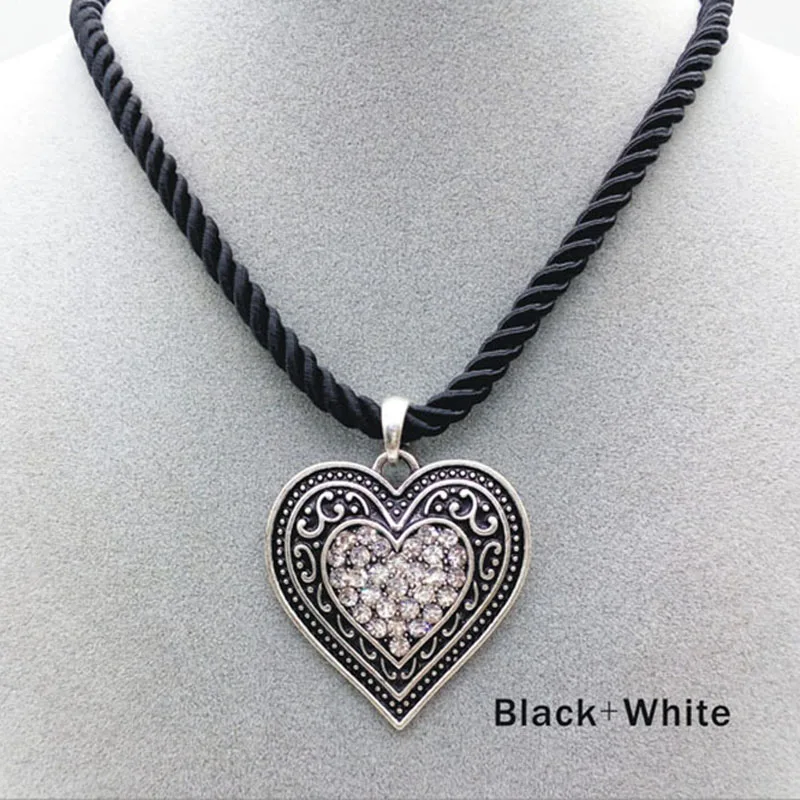 Fashion Vintage Multicolor Rhinestone Heart Shape Carved Pendant Necklace Women Charming Rope Necklace Jewelry Wholesale