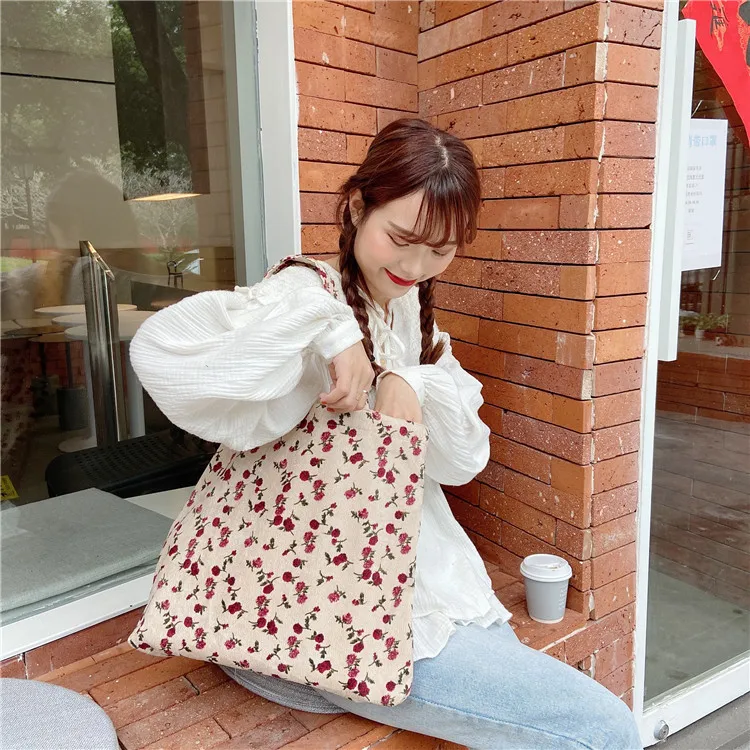 

Spring new 2020 rose flower shoulder bag simple corduroy student bag wholesale shopping bag for women canvas tote