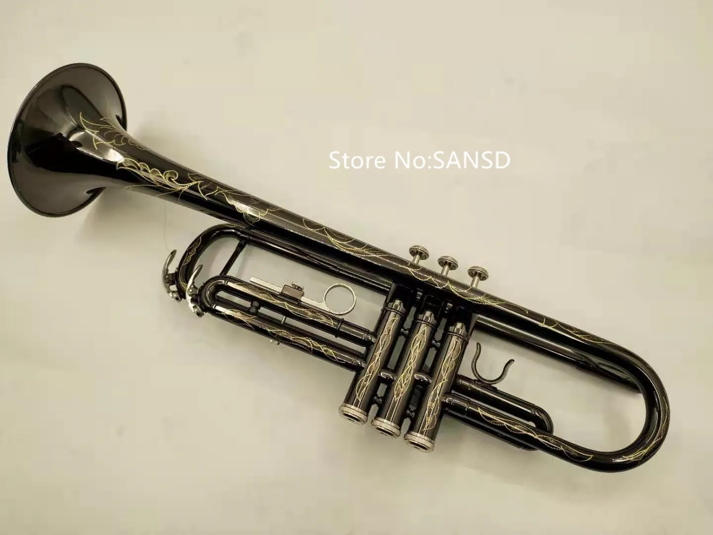 

Hot Selling Bb Trumpet Black Nickel Plated Professional Musical Instrument Exquisitely carved design with Case Nozzle