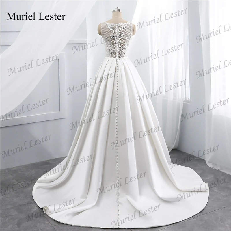 Robe de mariée trapèze en Satin moderne, personnalisée, avec des cristaux et des Appliques de perles, effet d'illusion, col rond, sans manches