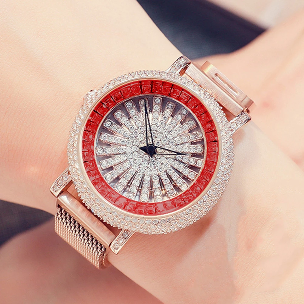 Luxury Full Rhinestone Round Dial Magnetic Alloy Band Women Quartz Wrist Watch New Ladies Dress Watches Gift Luxury