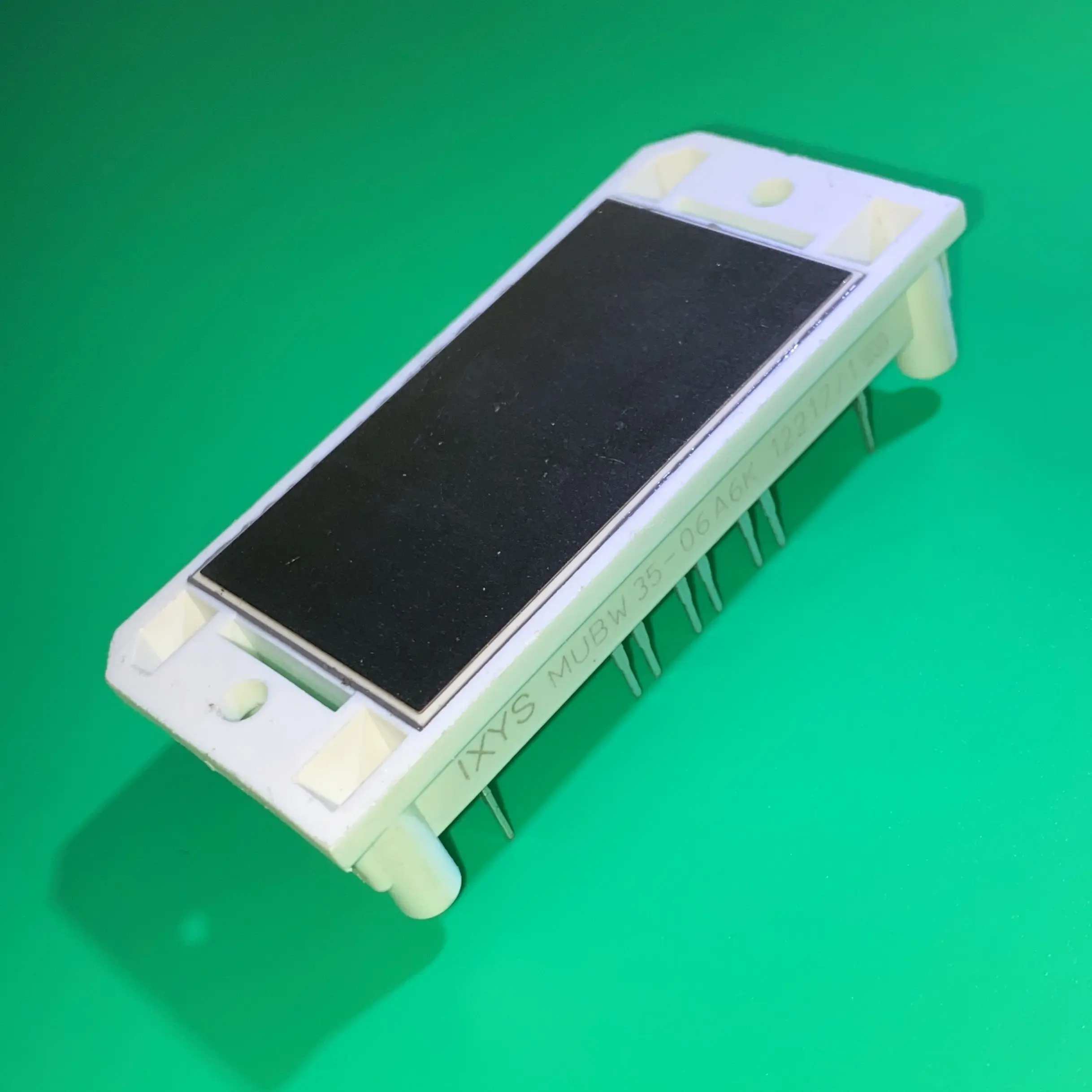 

MUBW35-06A6K MODULES MUBW 35-06 A6K MODULE IGBT CBI E1 MUBW3506A6K MUBW35-06A 6K MUBW35 06A6K MU BW35-06A6K