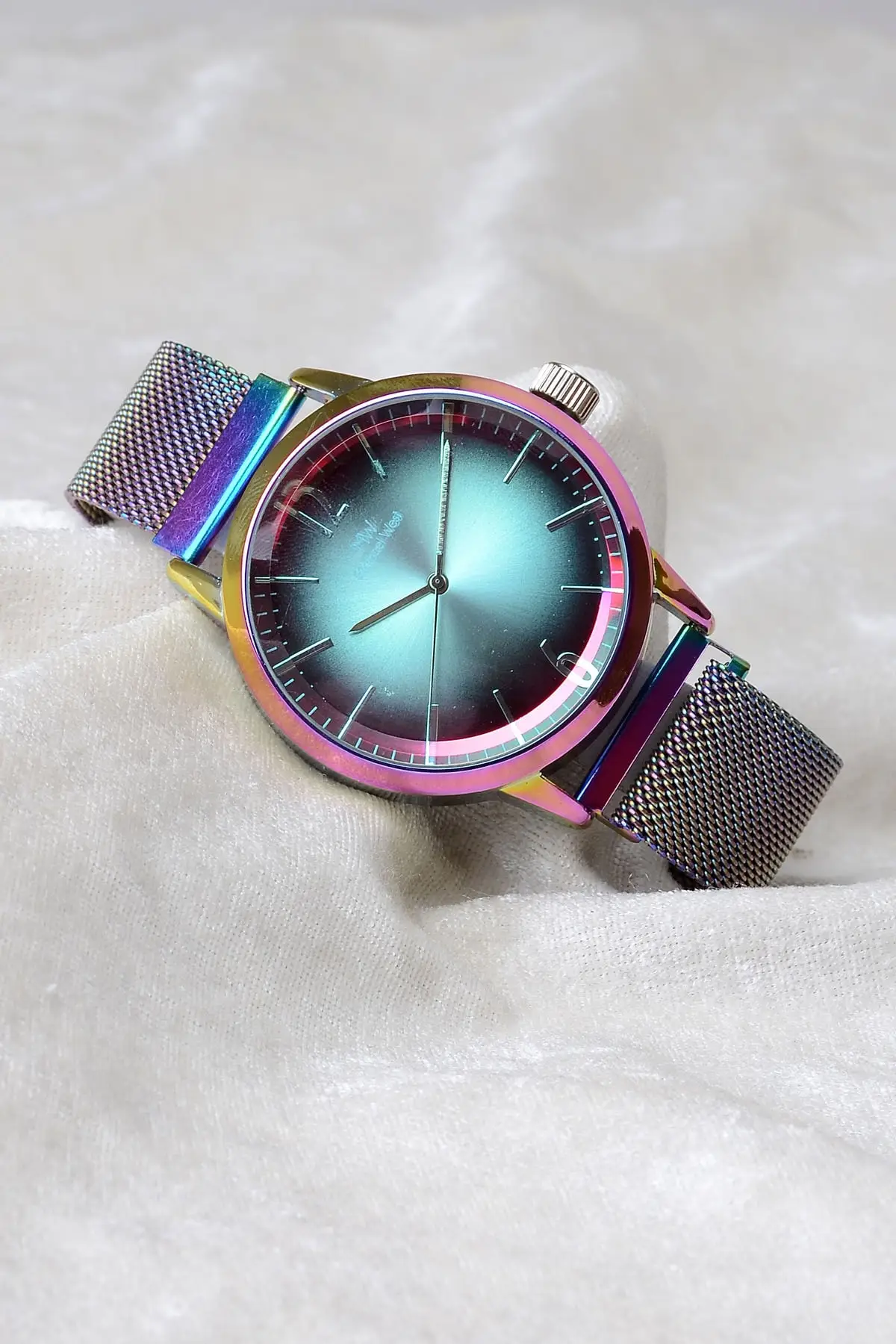 Neon M1100-007 Wristwatch Clock