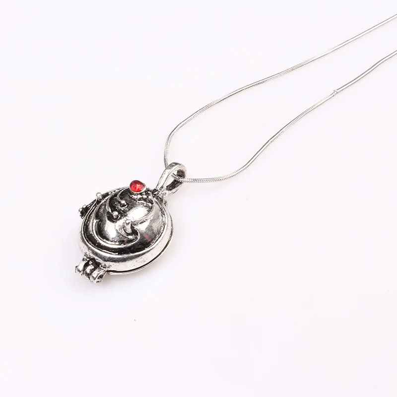 Vampire Diaries Katherine Necklace Elena Gilbert Vintage Fashion Locket Vervain Verbena Necklace Pendant For Women sweater chain