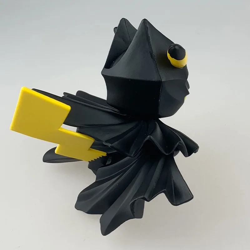 Figuras de acción originales de Pokémon para niños, muñecos de colección de Pikachu, Pikachu, Batman, Fnaf Baby