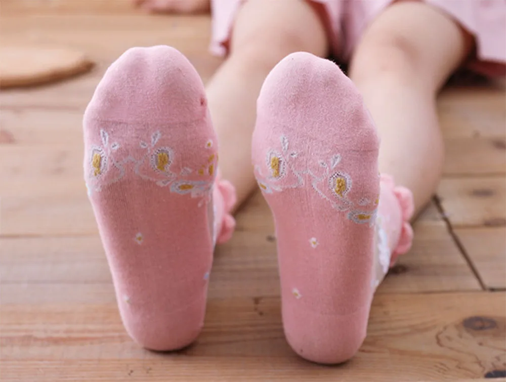 Womens 5 Pairs Ultrathin Transparent blue Purple Pink Black Cotton Flower Lace Elastic Short Socks C1S8