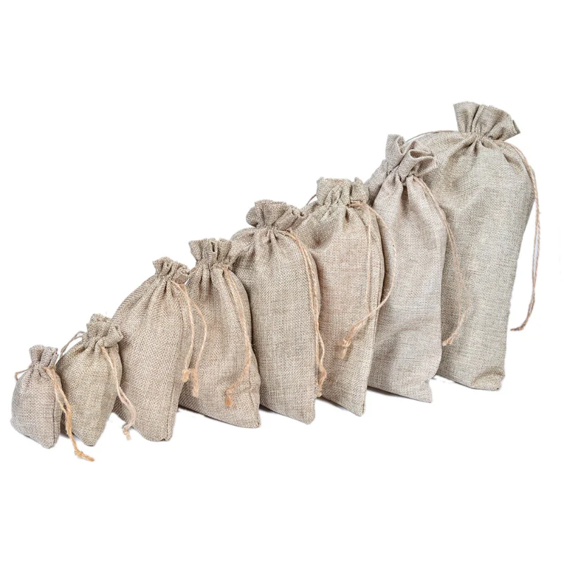 50pcs/lot Natural Burlap Linen Jute Drawstring Gift Bags Party Favors Packaging Bag Wedding Candy Gift Bags Party Supplies