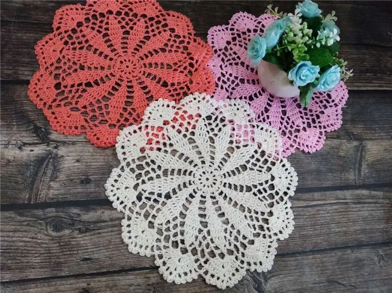 25CM Round Pastoral Vintage Crochet Flowers Wedding Dining Doily Cotton Lace Napkins Christmas Placemat Banquet Party Decor