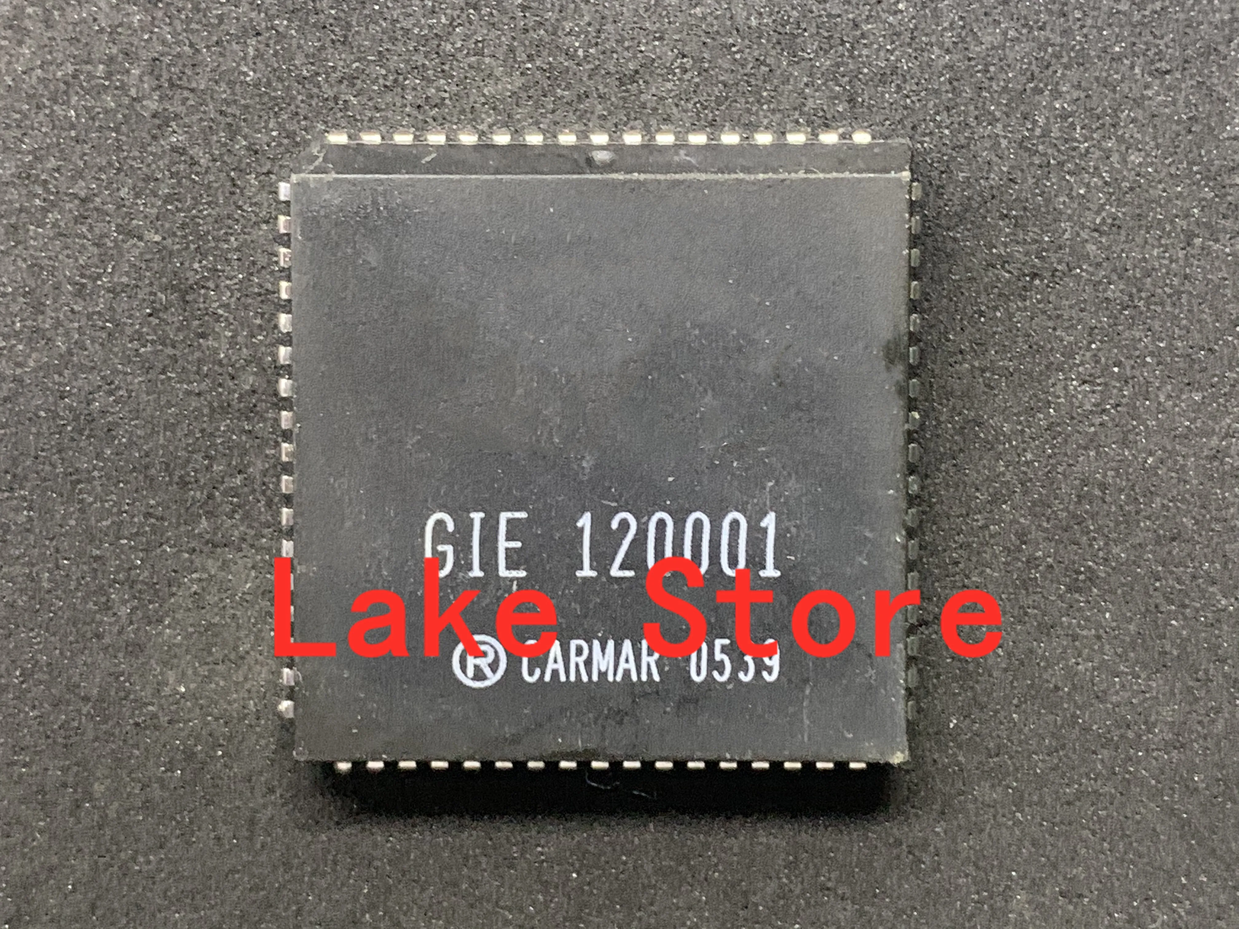 

1 unids/lote GIE120001 120001 PLCC GIE120703 QFP68