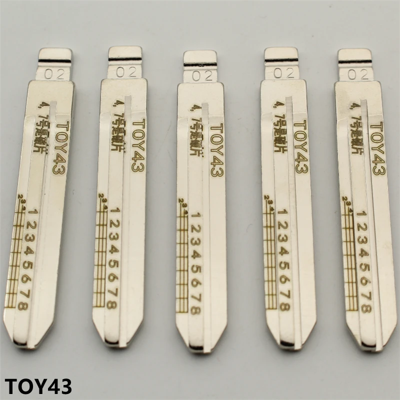 

XIEAILI OEM 30Pcs NO.2 TOY43 Engraved Line Key Blade Blank Scale Shearing Teeth Uncut Key Blade For Toyota K428