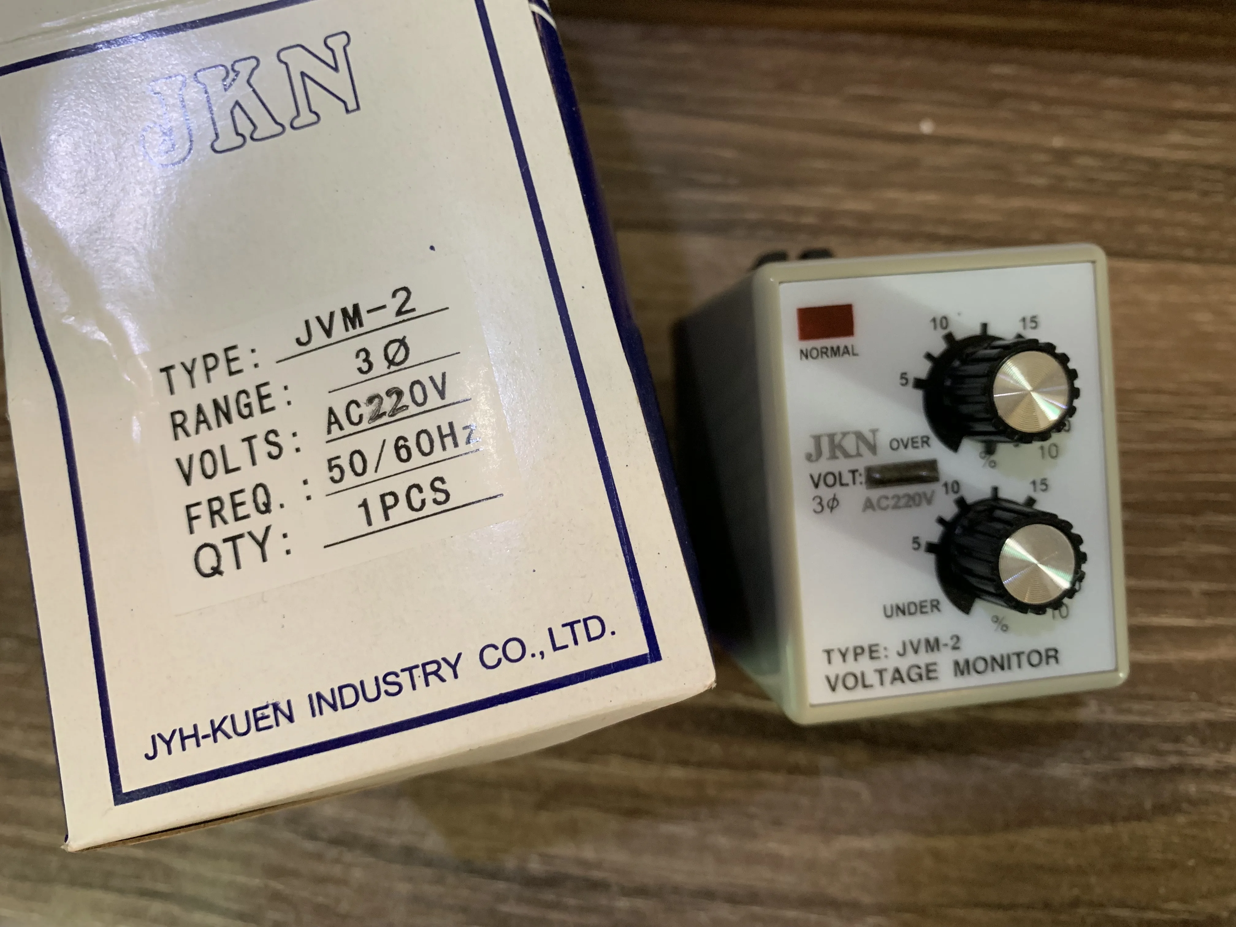 New JVM-2 overvoltage undervoltage phase sequence protection relay JKN two three phase 380V 220V