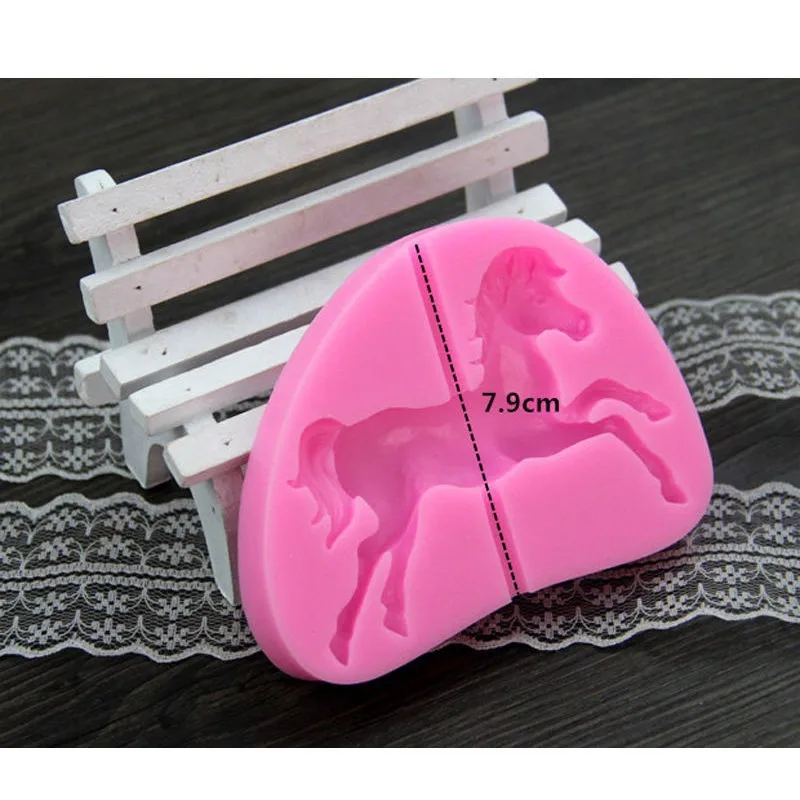 Hot Sale  Hot Sale Carousel Horse Silicone Fondant Mold Cake Decor Chocolate Baking Moulds Wholesale