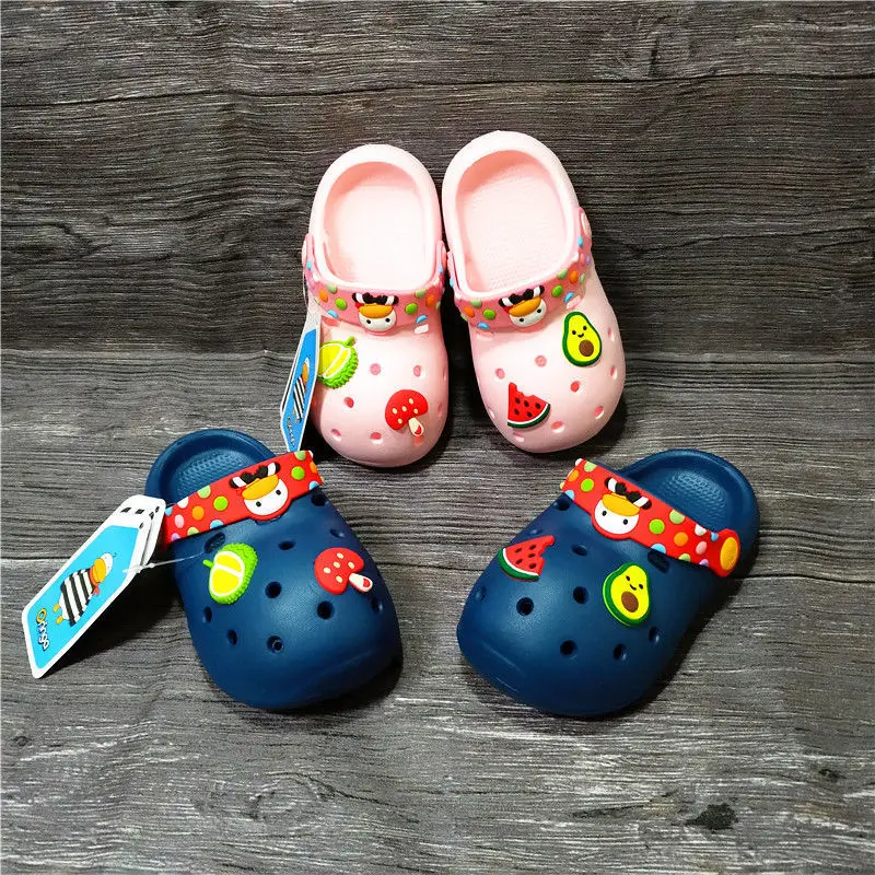 Cartoon Nette Clogs kinder Sandalen Loch Schuhe Jungen und Mädchen Weichen Boden Nicht-slip Baby Hausschuhe Sommer Kinder schuhe für Mädchen