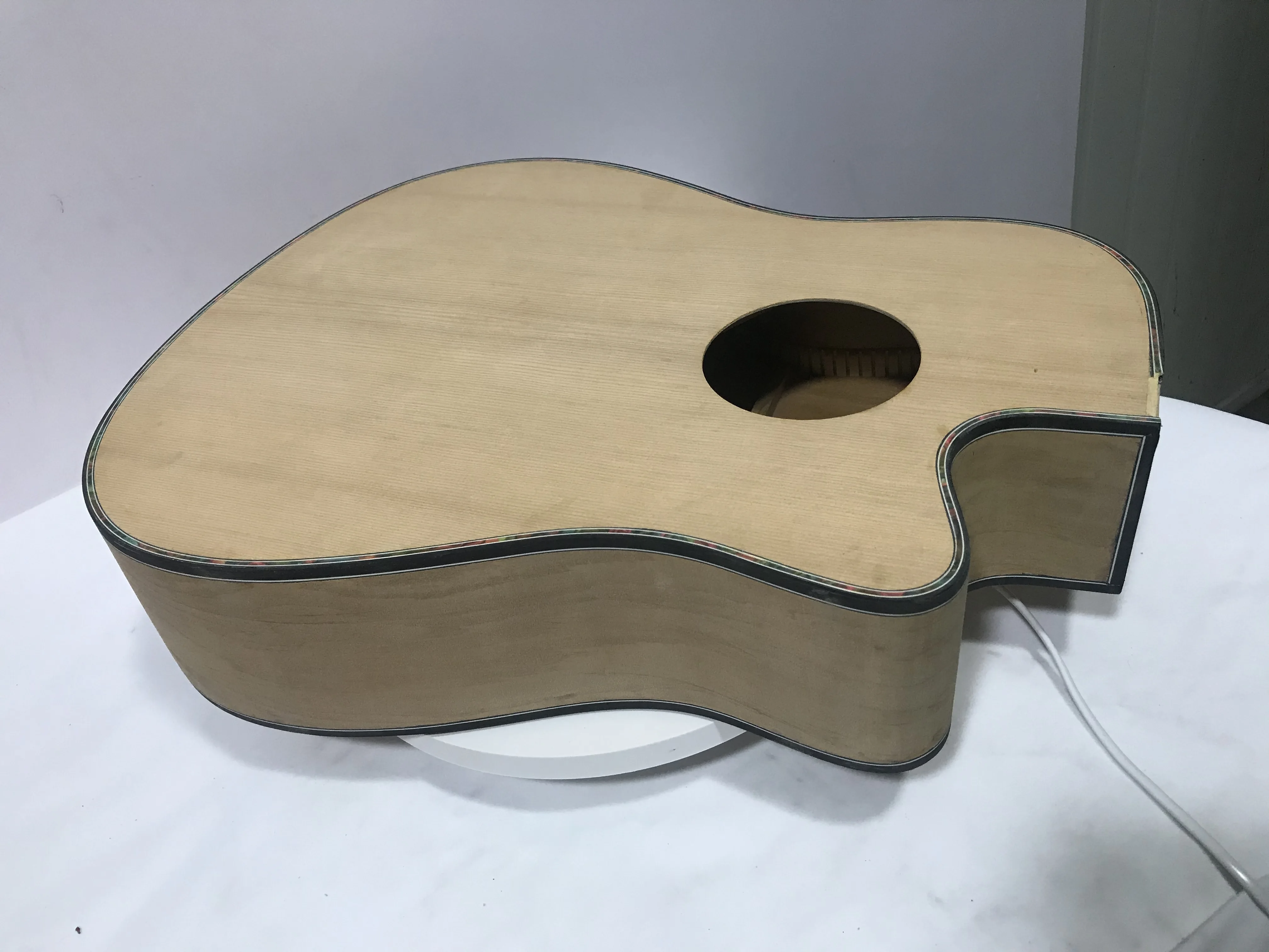 Electric Acoustic and Folk Guitar Body Made, Solid Spruce, Thin Natural Colour, High Gloss, 40 Inch, DIY, ST Bass Accessories