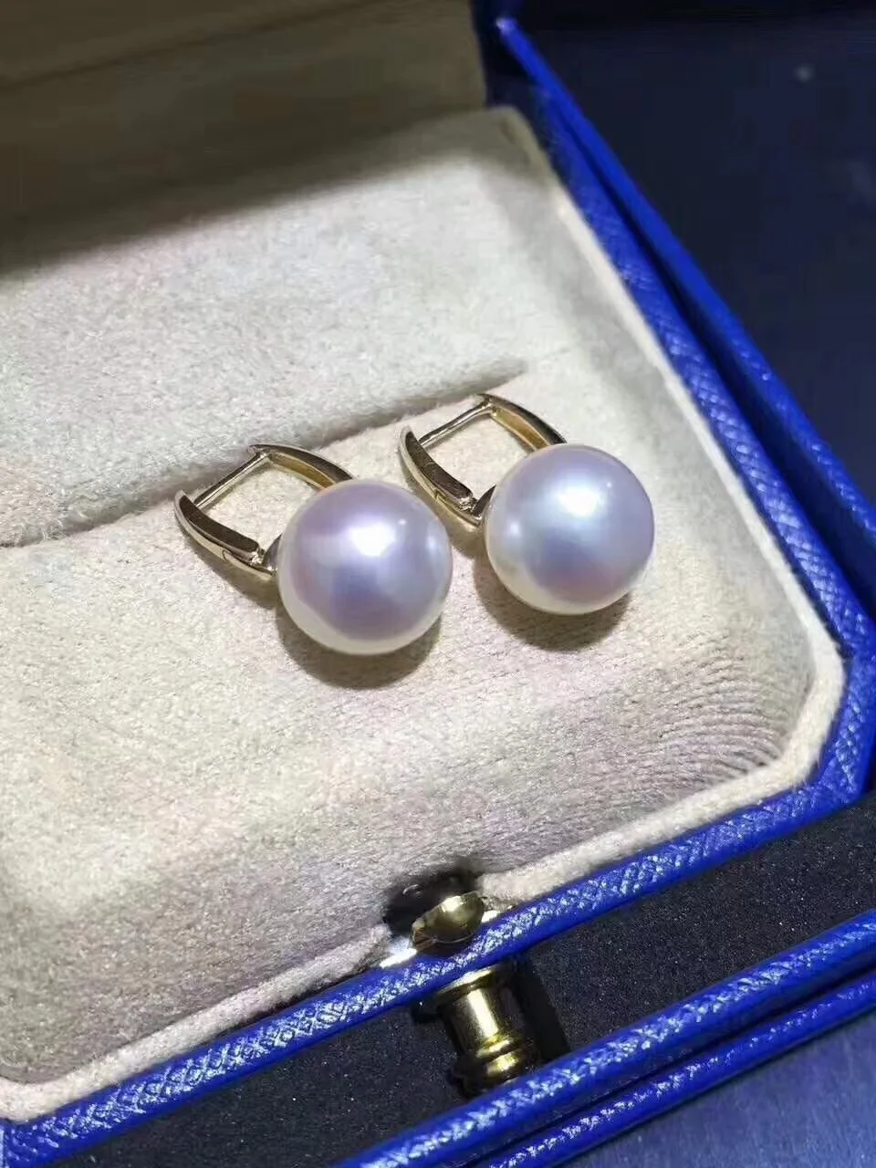 D419 Pearl Earrings Fine Jewelry Solid 18K Gold Japan Origin Round 8-9mm Nature Ocean Sea Water Akoya Pearls Studs Earrings