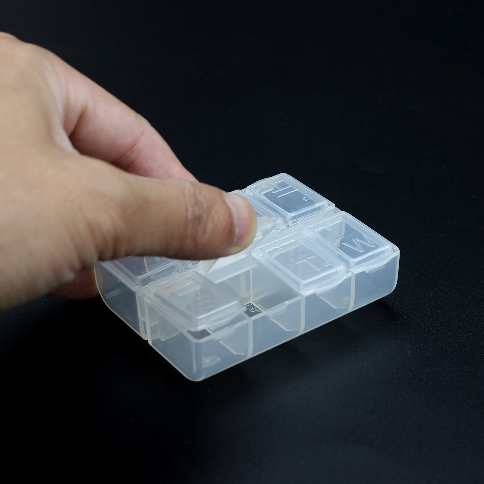 Caja de plástico pequeña transparente/verde, 8 rejillas, Kit de almacenamiento de joyas/componentes electrónicos, piezas, caja de almacenamiento de acabado