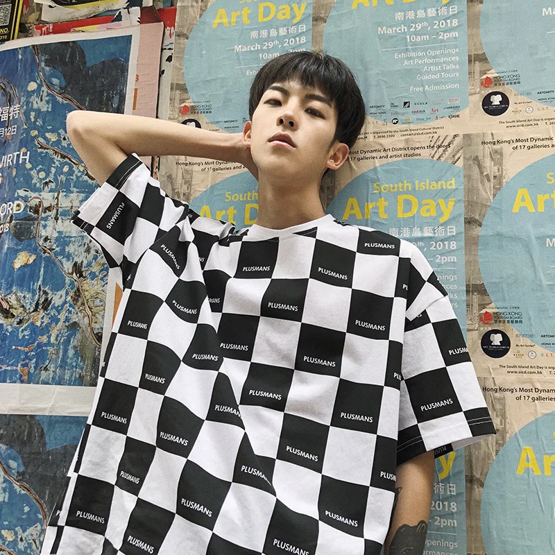 2024 New Ulzzang Harajuku Korean T-shirt Fashion Black White Checkerboard Plaid Short-sleeved O Neck Loose Casual Men's T-shirt