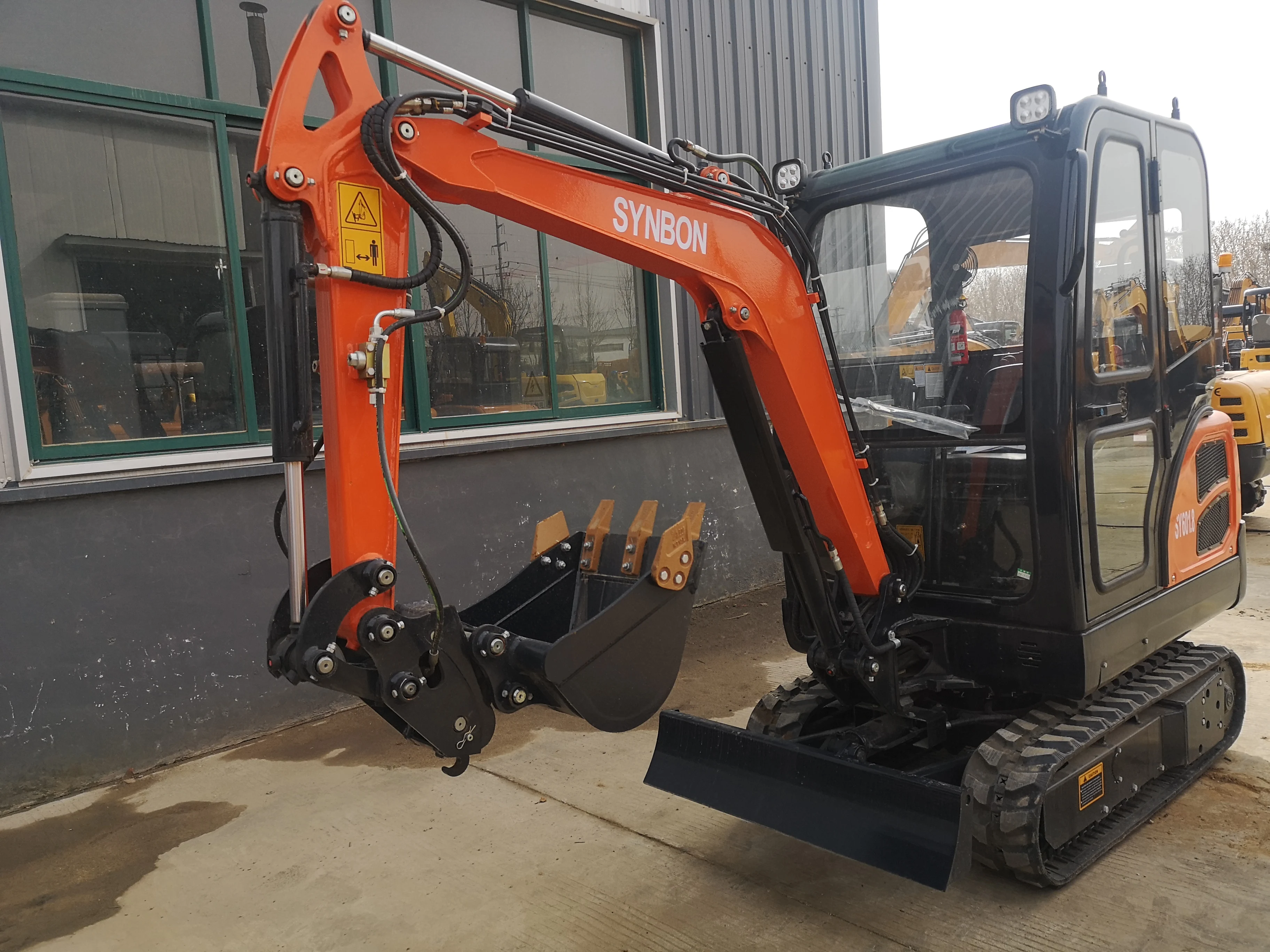 SYNBON 2021 New Product  1.8Ton Mini Digger Small Crawler Excavator SY601.8