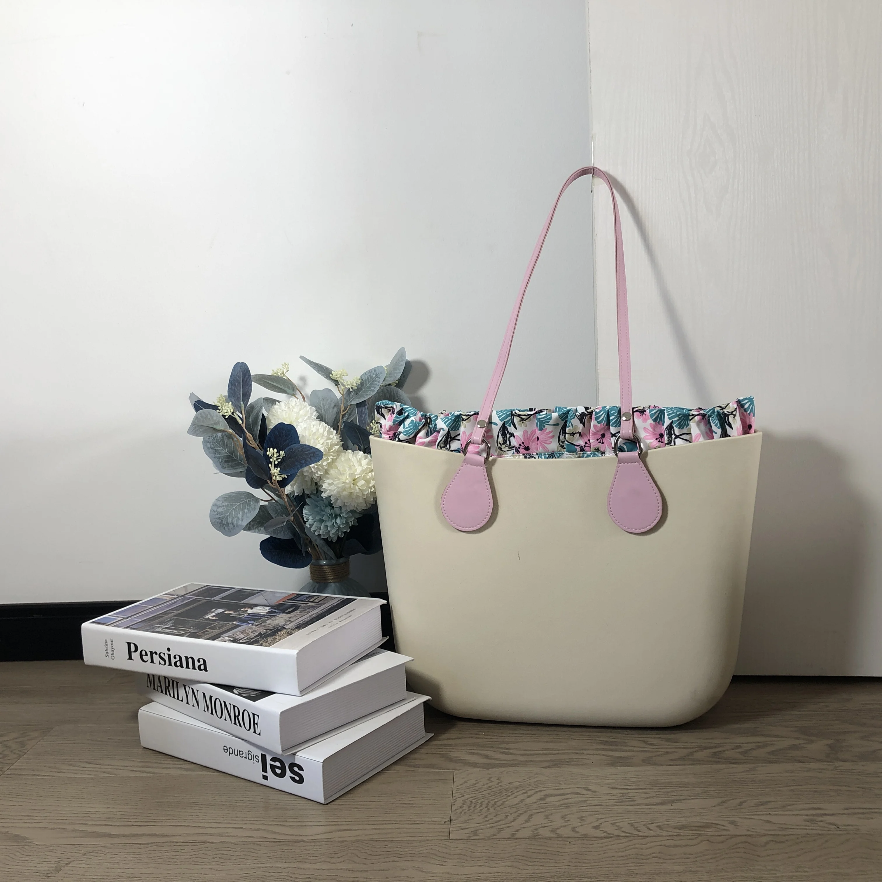 Classic Body Bag with 85cm Handles Floral Border Lining Insert Women Beach Waterproof EVA O Bag Obag Style Handbag Silicon