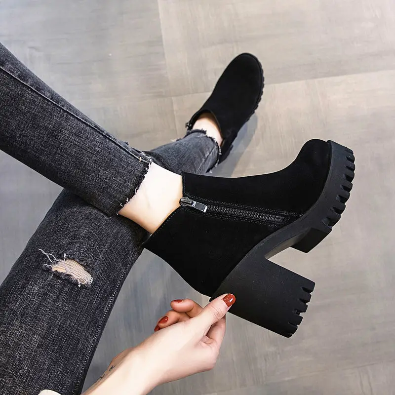 Autumn and Winter New THICK HEEL ANKLE BOOTS BLACK HIGH HEEL Short Boots Thick Heel Women\'s Boots and Velvet Thick Boots