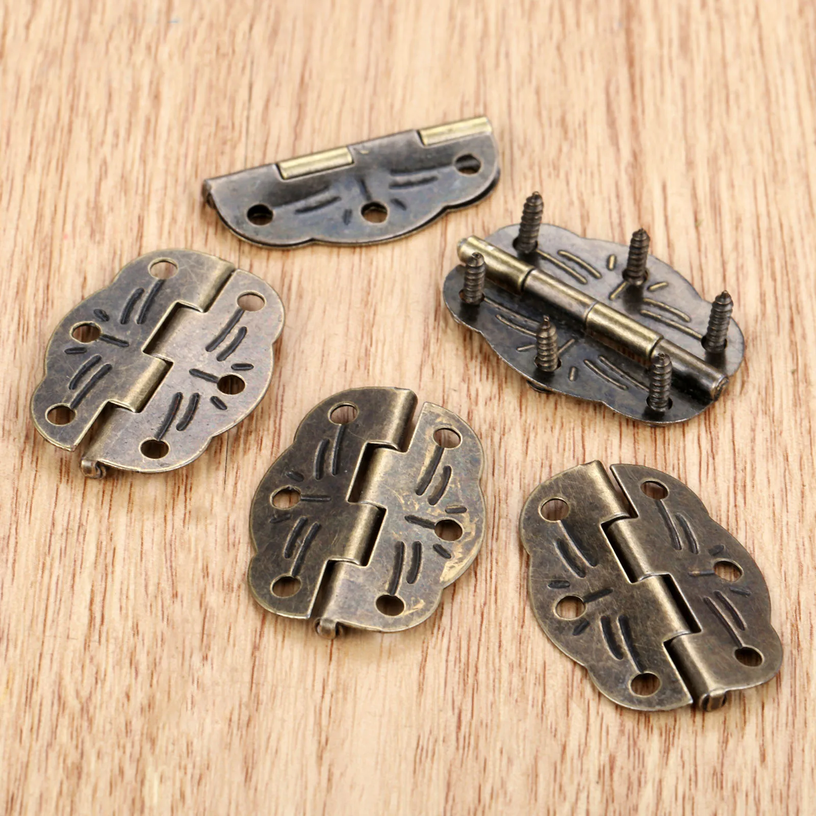 60Pcs Antique Door Cabinet Furniture Hinges 6 Hole Jewelry Boxes Decorative Hinge 30*21mm Furniture Fittings +Screws+Storage Box