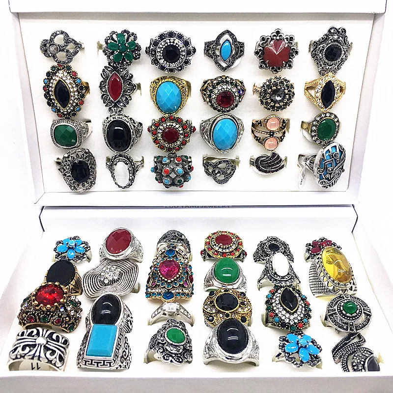 Wholesale 24pcs/Lot Women\'s Rings Vintage Jewelry Antique Silver Plated Rhinestone Ring with a Display Box mix styles Party Gift