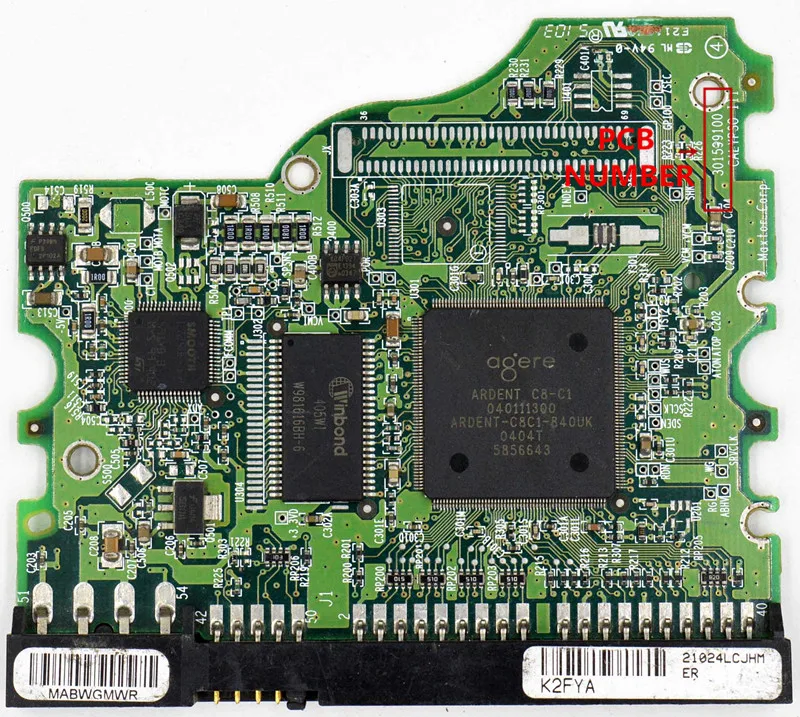 Maxtor Desktop IDE Hard disk circuit board BOARD NUMBER:  301599100 /MAIN CONTROLLER IC :  040111300 , 040110200 , 040111500