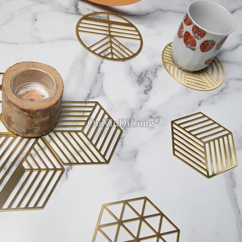 1PCS Small Teacup Mat Solid Brass Coaster Golden Wine Geometric Coaster Round Hollow Out Coffee Cup Mat Tabletop Coaster GF755