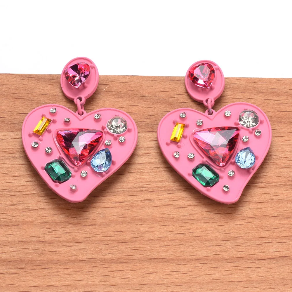 2024 New ZA Fashion Enamel Pink Heart Shape Metal Earrings Women Luxury Crystal Rhinestone Indian Statement Earrings Jewelry