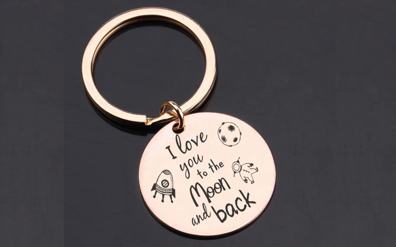 New stamp key design I love you to the moon to return to the airship high quality stainless steel start key couple couples to at