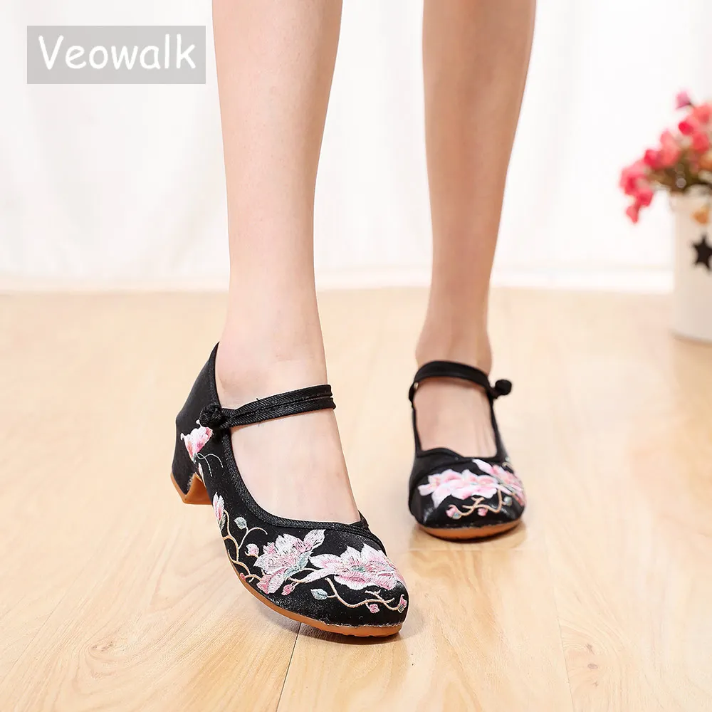 Veowalk Women Comfortable Block Low Heel Shoes Soft Cotton Fabric Embroidered Retro Elegant Ladies Chinese Dress Shoes