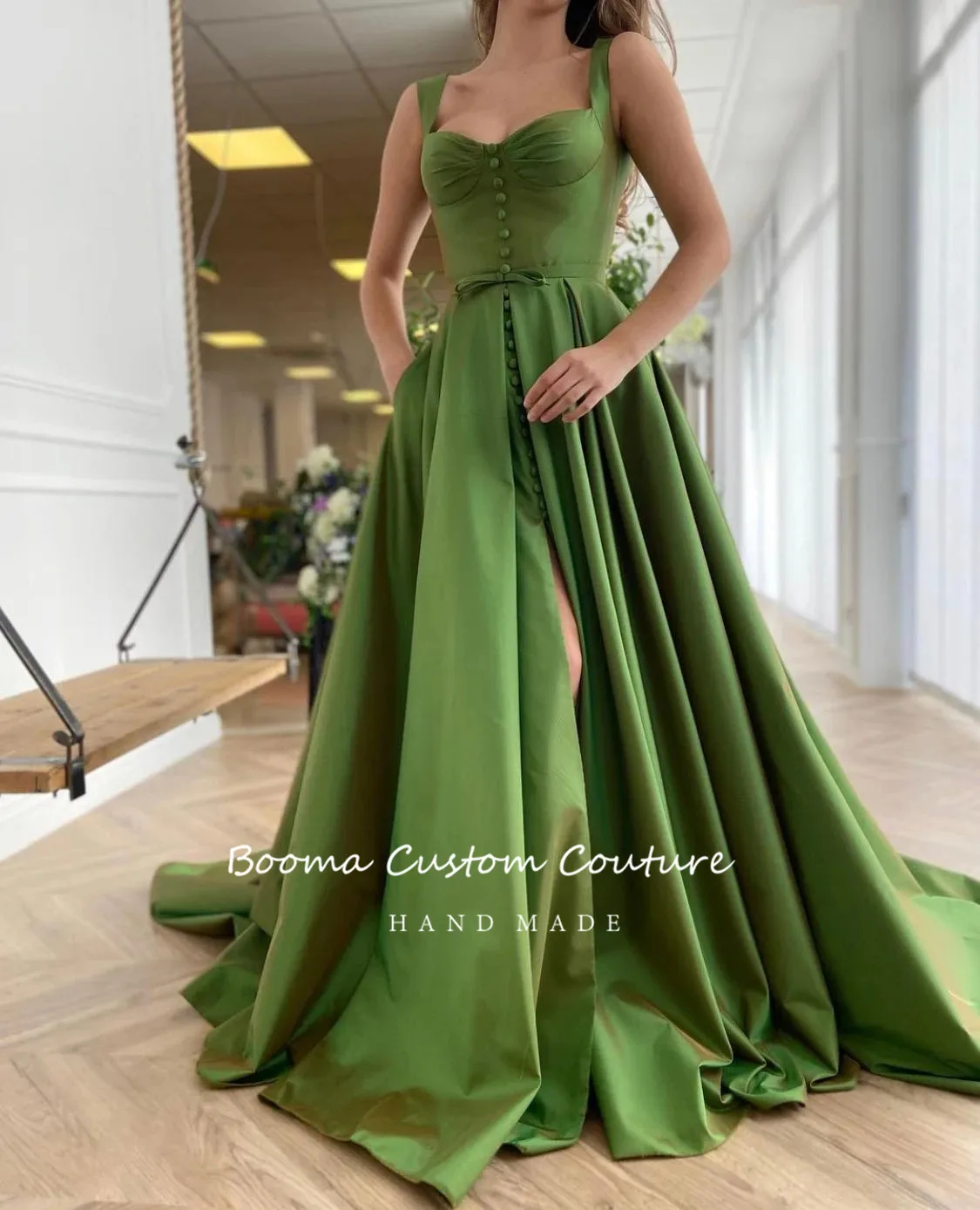 Booma Green Taffeta Prom Dresses Spaghetti Straps Buttoned High Split Evening Dresses Bow Belt A-Line Long Formal Party Gowns