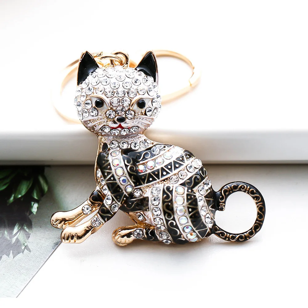 XDPQQ new color Rhinestone cartoon cat creative metal key fob custom car pendant manufacturer direct sales small gifts