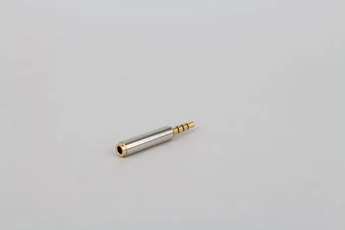 3.5mm to  3.5 mm Adapter Converter Stereo Audio Headphone Jack High Quality Wholesale