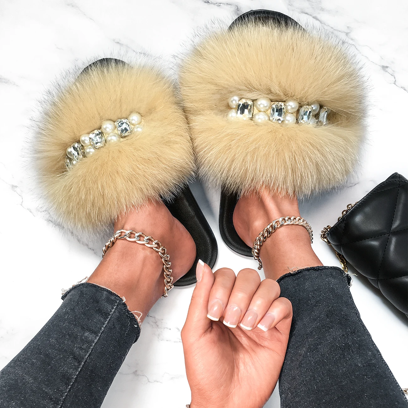 Plush Slippers Flip Flops Pearl Chain Real Fox Fur Slides For Women Fluffy Summer Sandals Furry Slippers Female Flat Home Shoes