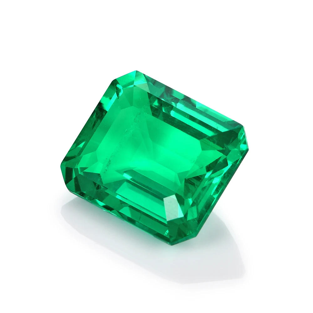 Green Columbian Emerald Loose Gemstone Classic Emerald Cut Hydrothermal Emerald 8mm*10mm 2.7 Carats For Jewelry Design