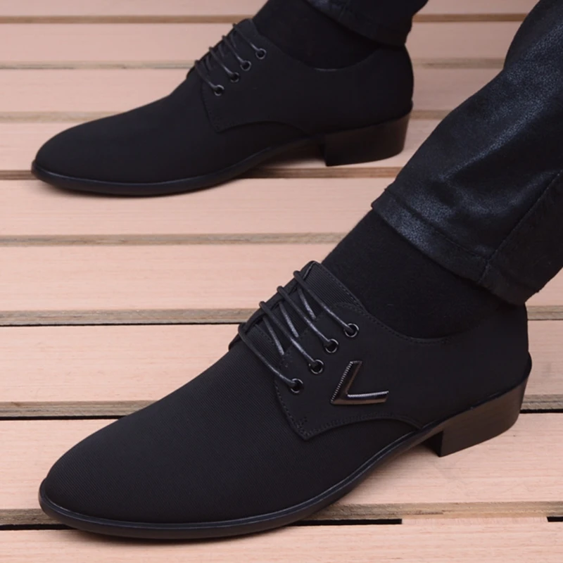 2020 New Fashion denim Mens Dress Shoes Oxford For Men Zapatos Hombre Male Italy Fabric Lace-up Sapato Social Mens Formal