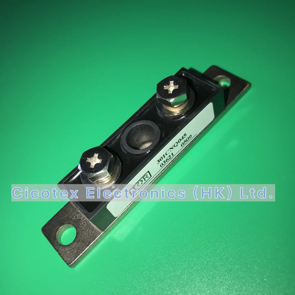 

Модуль выпрямителя SCHOTTKY 301CNQ045, Диод 45 в 300 а TO244AB IGBT 301CNQ045PBF VS301CNQ045PBF