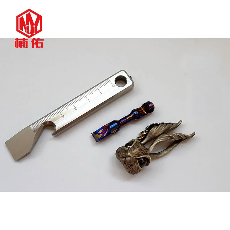 1PC EDC Portable Keychain Tool Pendant Titanium Alloy Damascus Mini Crowbar Bottle Opener  Outdoor Multifunction Accessories