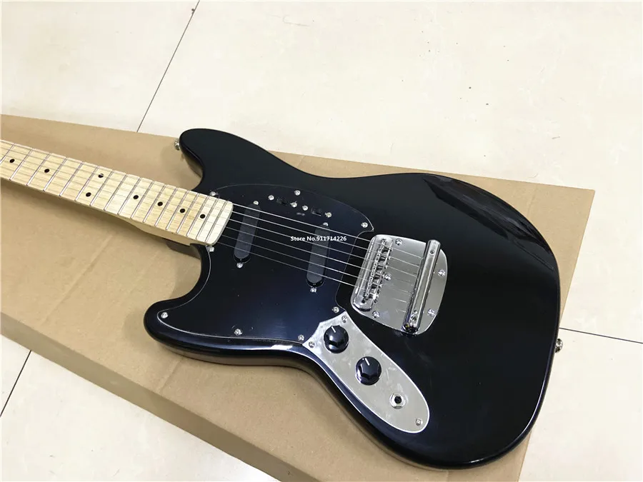 High quality custom board left hand electric guitar maple fingerboard can be customized free shipping