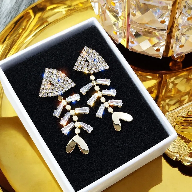 Orecchini pendenti a forma di osso di pesce con strass pieno tendenza moda orecchini lunghi per gioielli da donna regalo ipoallergenico di alta qualità