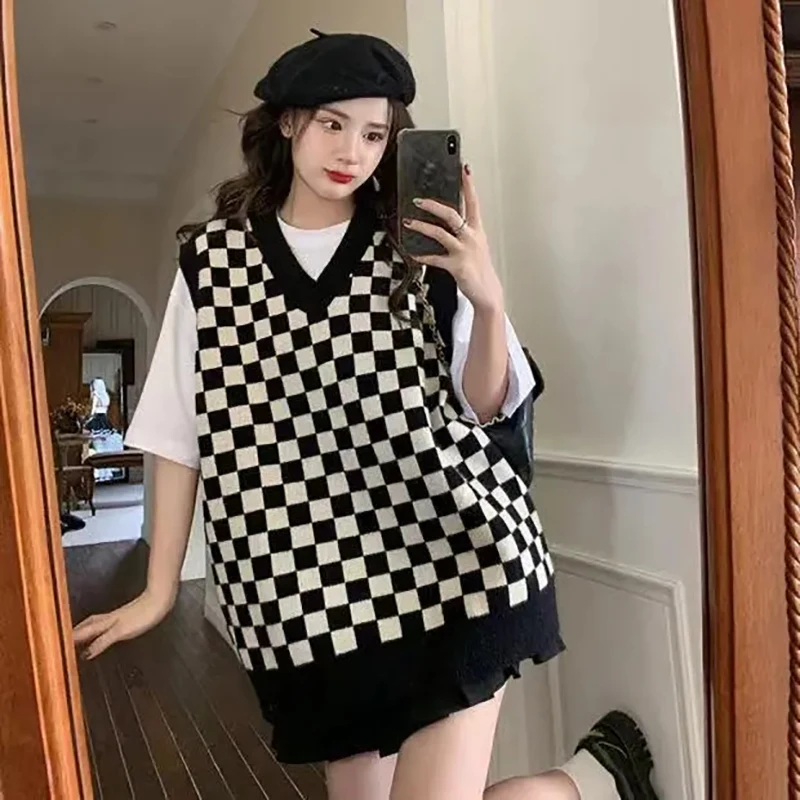 Plus Size 3xl Plaid Printing V-neck Vest Women Korean Basic Sleeveless Preppy Style Knitted Sweater New Loose Oversized Sweaters