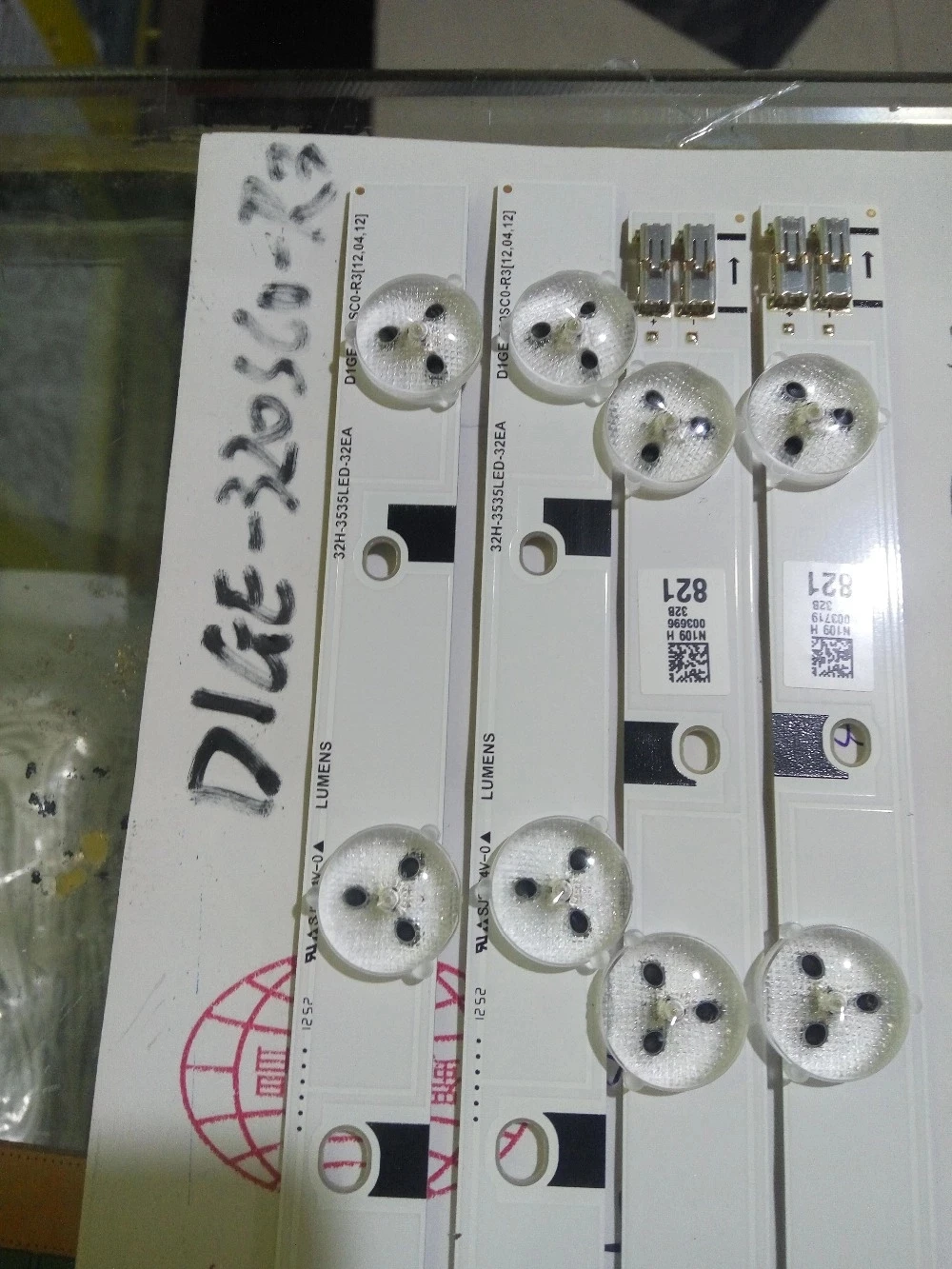 Baru Asli D1GE-320SC0-R3 8LED Strip Sirkuit untuk 32H-3535LED-32EA 580 Mm GLB