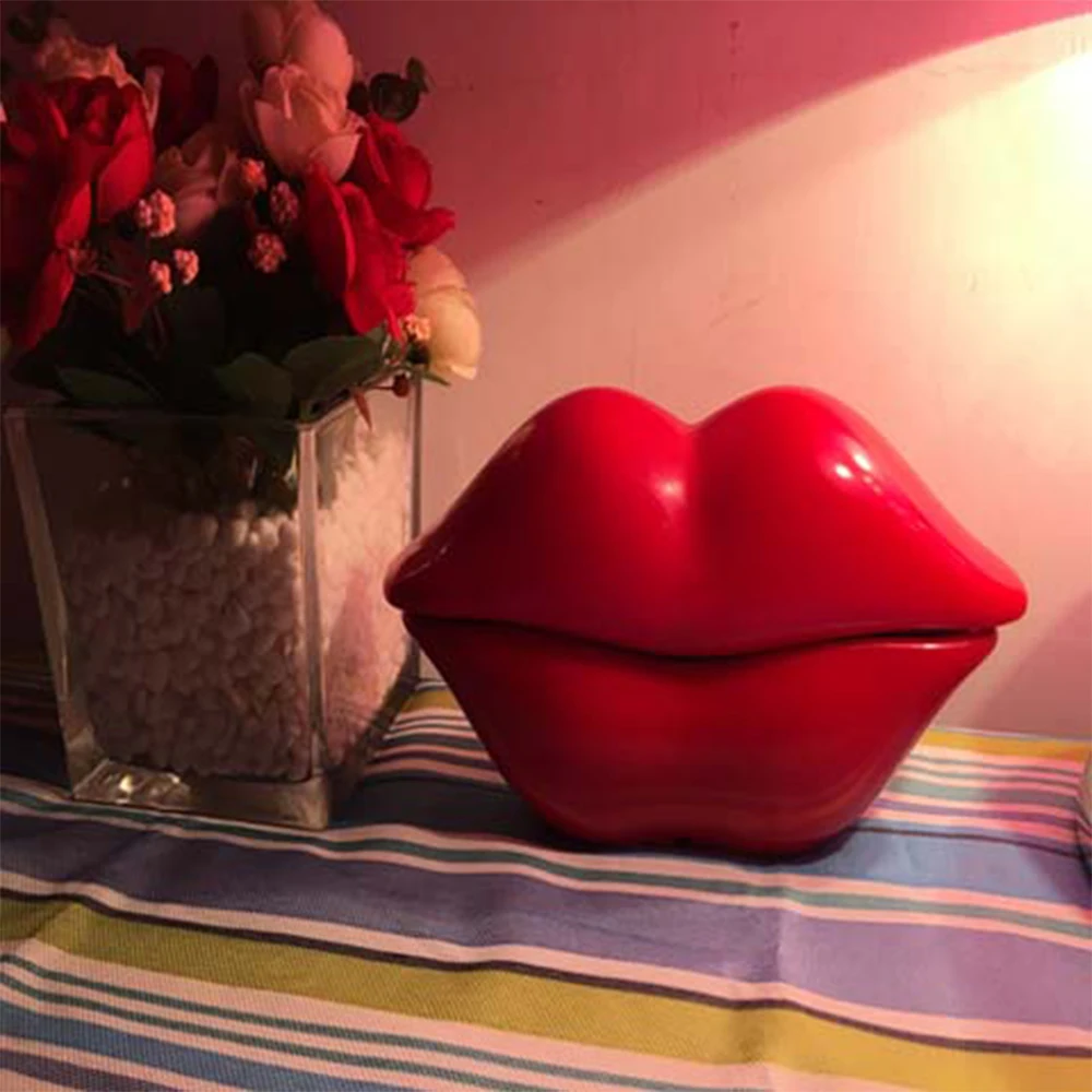 Novelty Lips Telephone Hotel Office Decoration Red Pink Rose Red Mouth Lip Shaped Phone Landline Desk Corded Phone for Home