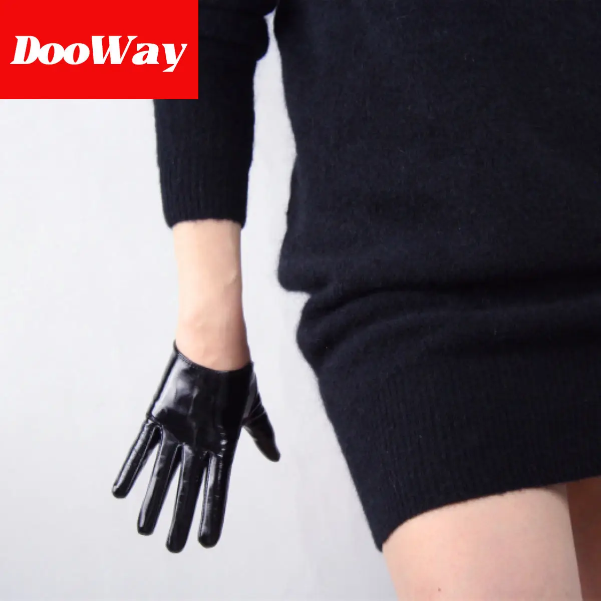 DooWay 6-inch Short Black Faux Leather Glossy Women Gloves Handmade Unlined Wedding Bridal Party Finger Gloves