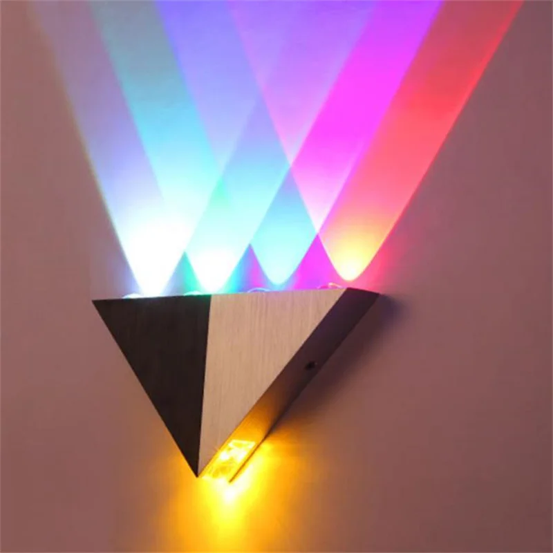 

Modern Creative Led Triangle Wall Lamp Living Room Bedroom Bedside Lamp Background Wall Corridor Aisle KTV Lamp Color