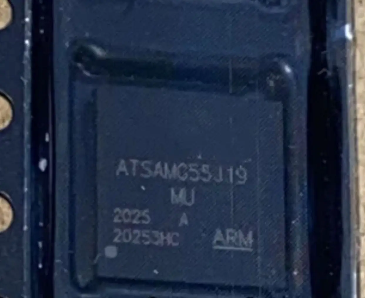 

5 шт./Φ ATSAMG55J19 QFN