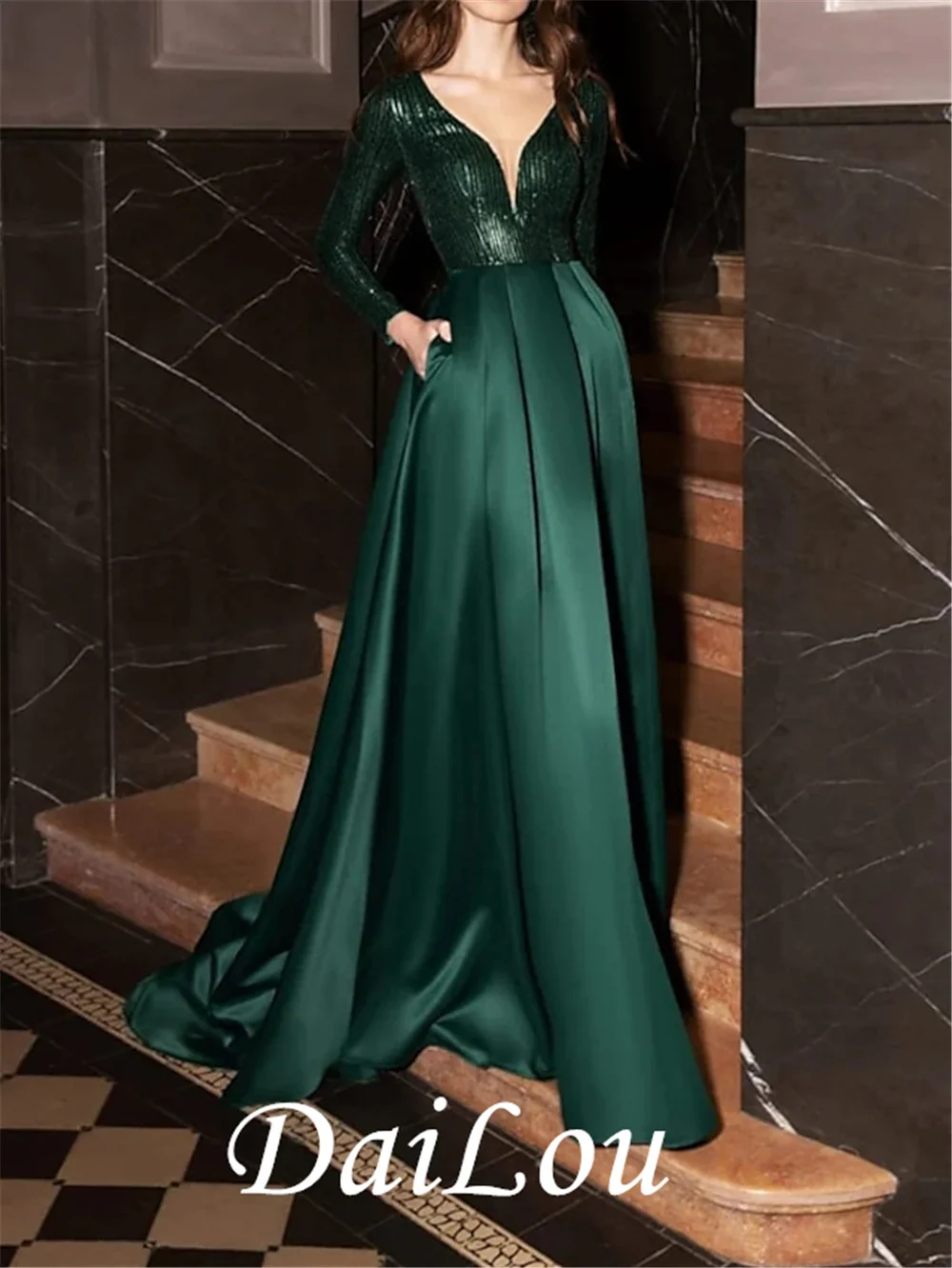 

A-Line Glittering Elegant Wedding Guest Formal Evening Dress V Neck Court Train Satin Sequined with Pleats Sequin